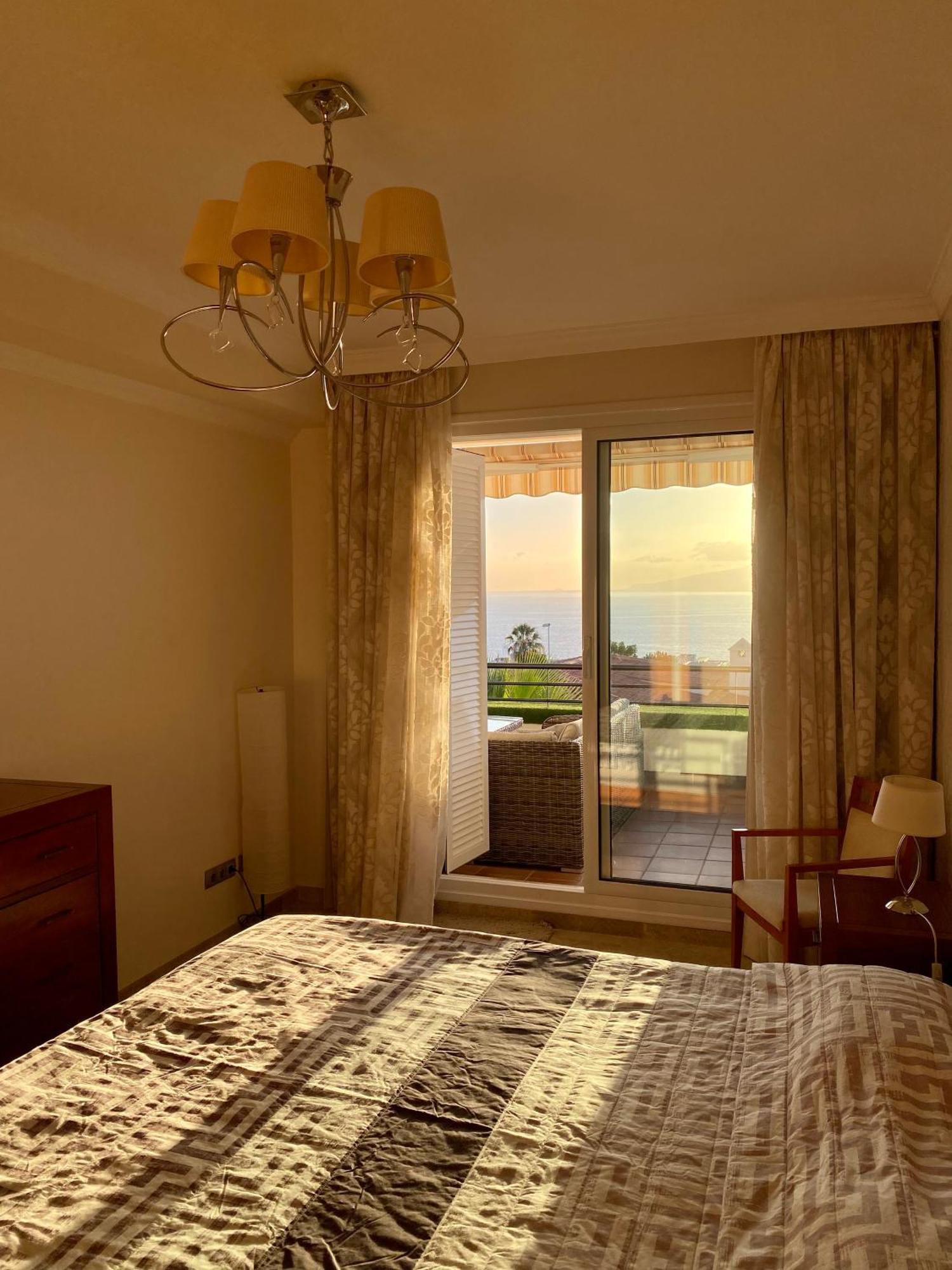 Apartment With Spectacular View In Puerto Santiago بويرتو دي سانتياغو المظهر الخارجي الصورة