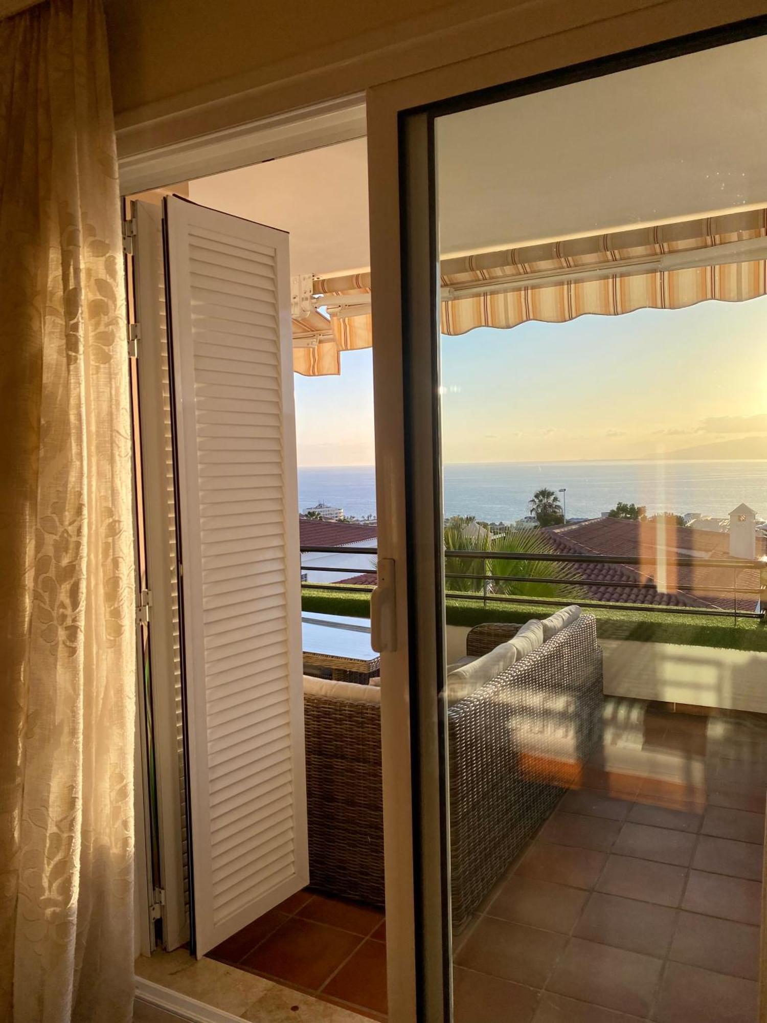 Apartment With Spectacular View In Puerto Santiago بويرتو دي سانتياغو المظهر الخارجي الصورة